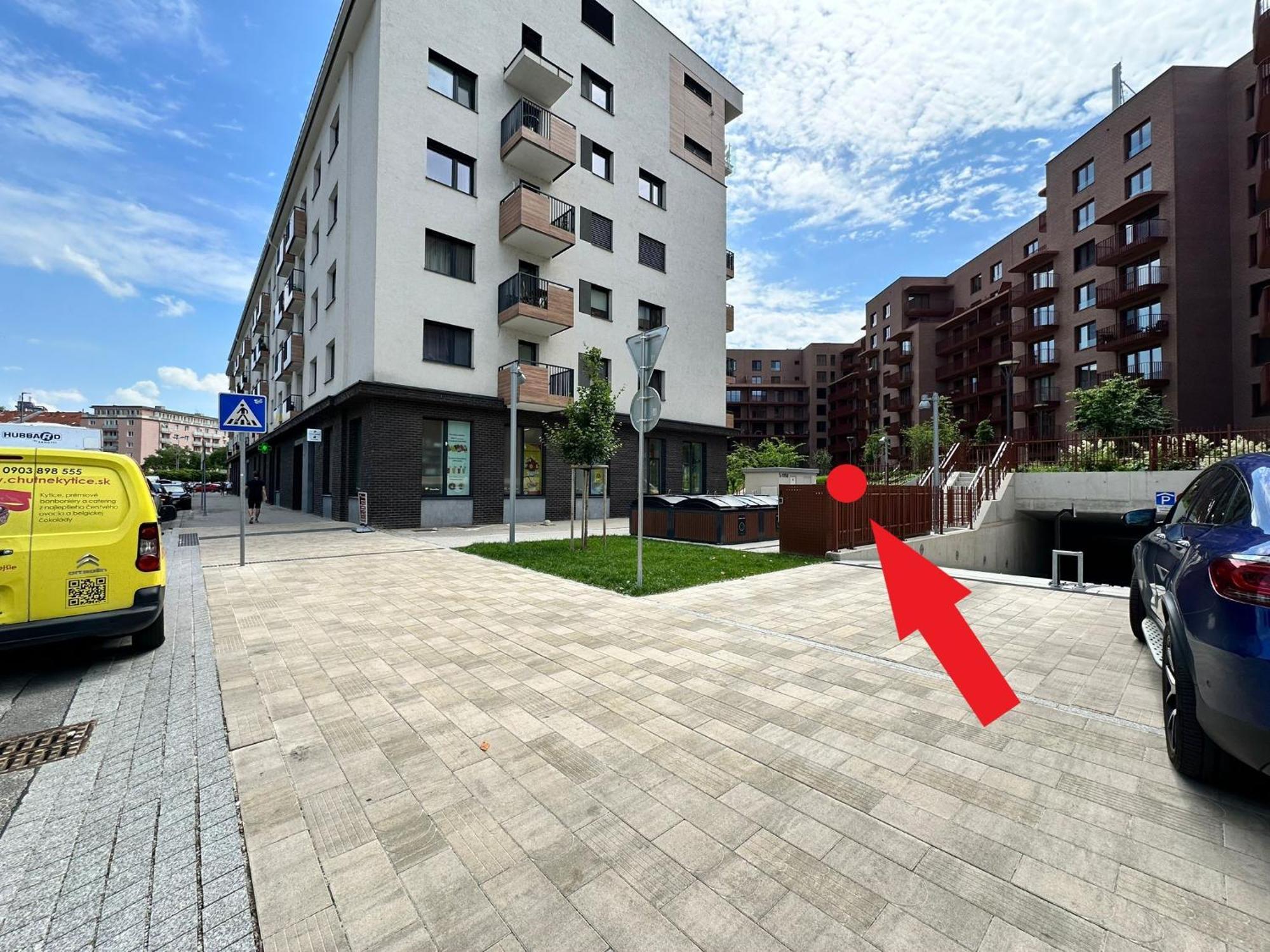 Zwirn1, Uplne Nove, Parkovanie, Klimatizacia, Bratislava Buitenkant foto